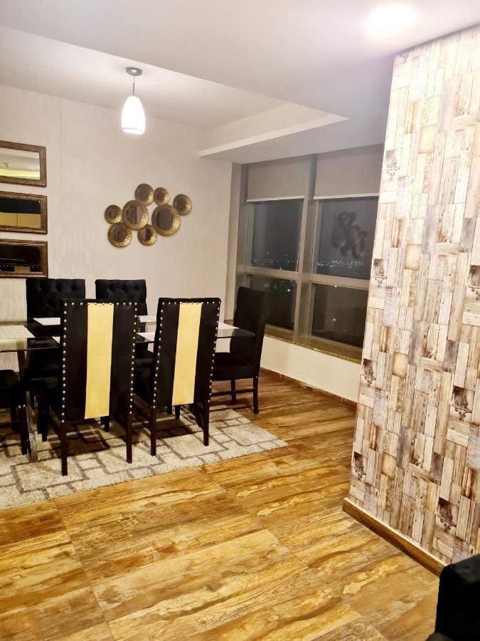Apartamento Royal Residencia Centaurus Islamabad Exterior foto
