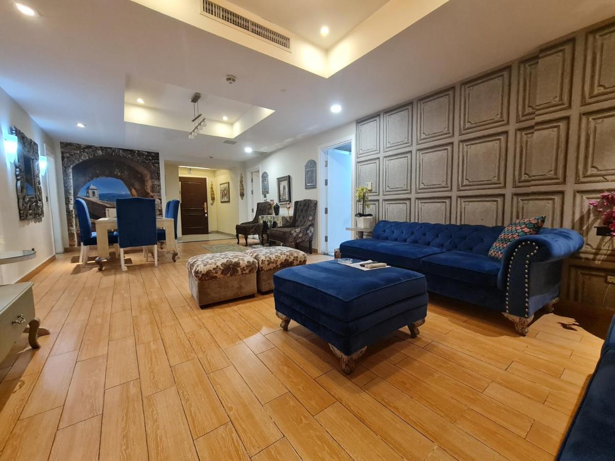 Apartamento Royal Residencia Centaurus Islamabad Exterior foto