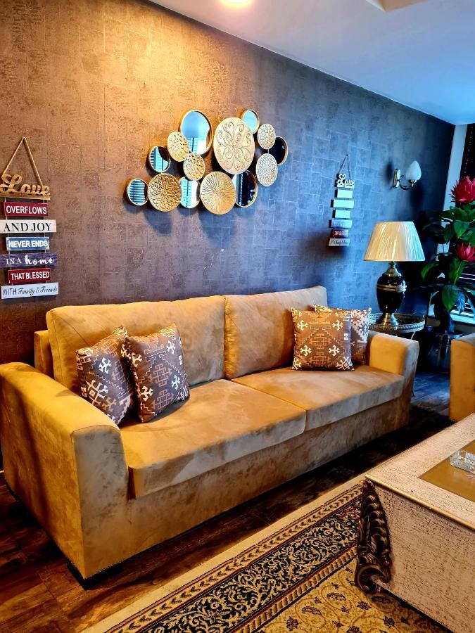 Apartamento Royal Residencia Centaurus Islamabad Exterior foto