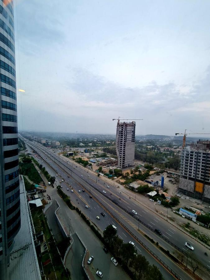Apartamento Royal Residencia Centaurus Islamabad Exterior foto
