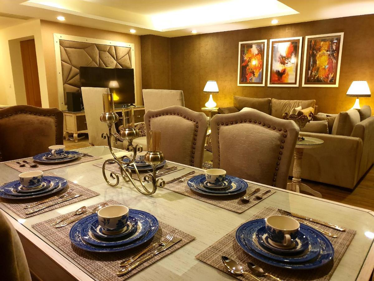 Apartamento Royal Residencia Centaurus Islamabad Exterior foto