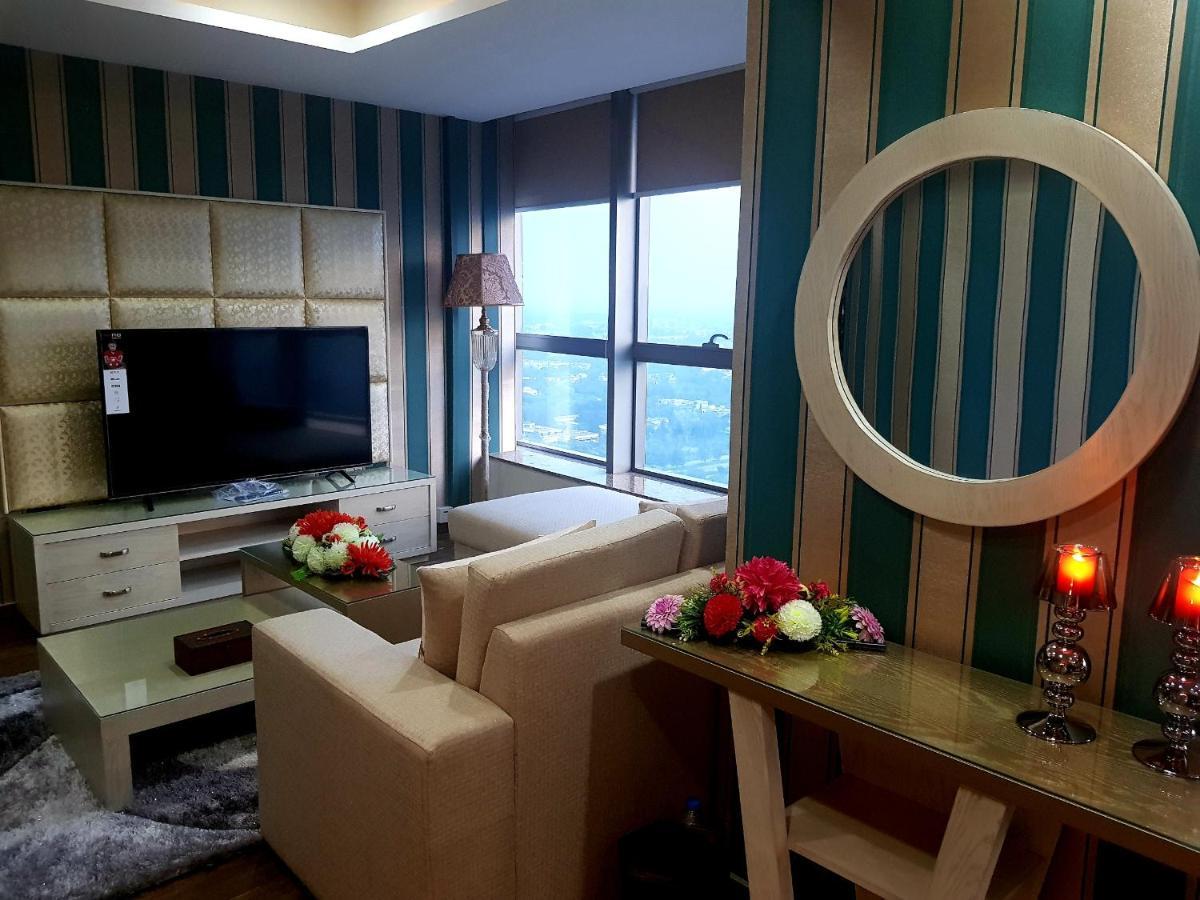 Apartamento Royal Residencia Centaurus Islamabad Exterior foto